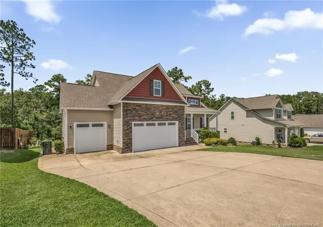 2nd image of 3729 Glencourse Wy, Fayetteville, NC 28311 | MLS# 767585