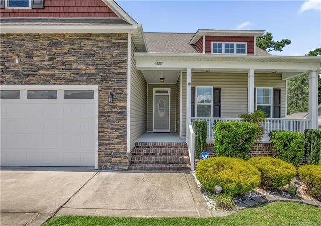 Photo 3 of Single family home for sale at 3729 Glencourse Way, Fayetteville, NC 28311 | MLS# 767585 | Listing updated on 2026-08-30