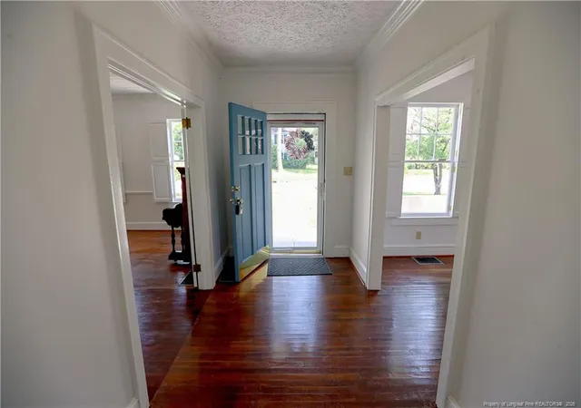 Photo 5 of Single family home for sale at 207 W 18th Street, Lumberton, NC 28358 | MLS# 767645 | Listing updated on 2026-08-13