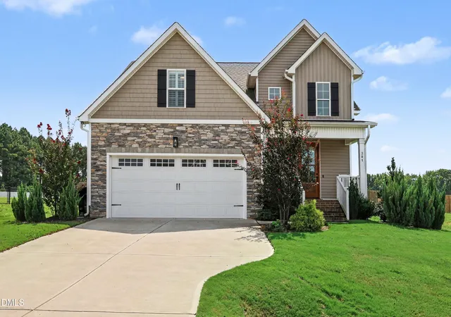 Photo 1 of Single family home for sale at 201 Noramac Ct, Selma, NC 27576 | MLS# 10186166 | Listing updated on 2026-09-14