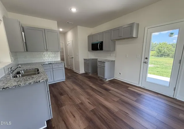 Photo 3 of Single family home for sale at 456 Finch Ln, Four Oaks, NC 27524 | MLS# 10189280 | Listing updated on 2026-08-28