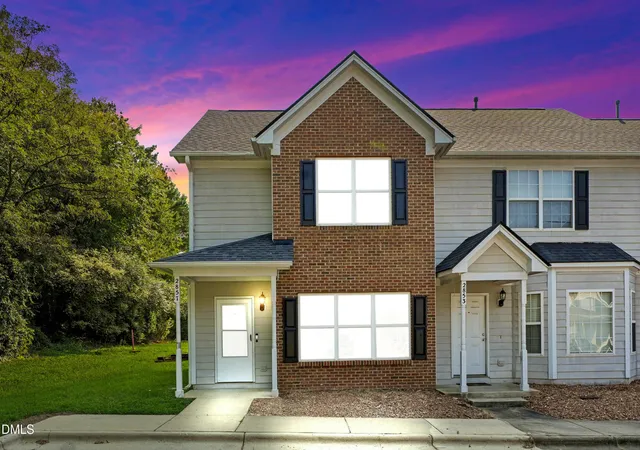 1st image of 2857 Bennington Dr, Clayton, NC 27520 | MLS# 10186093