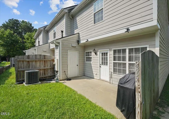 32nd image of 2857 Bennington Dr, Clayton, NC 27520 | MLS# 10186093