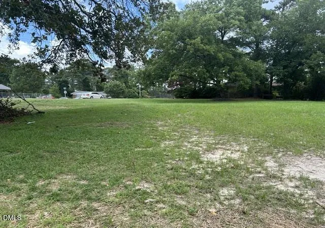4th image of 5918 Shenandoah Dr, Fayetteville, NC 28304 | MLS# 10186776