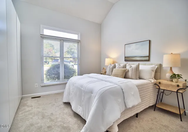 Photo 4 of Townhouse for sale at 3 Hickory Wood Sq, Durham, NC 27713 | MLS# 10189217 | Listing updated on 2026-08-30
