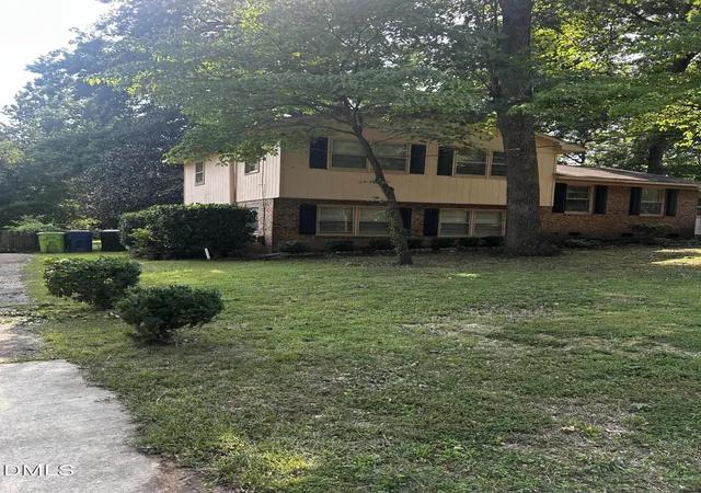 2nd image of 4405 Drexel Dr, Raleigh, NC 27609 | MLS# 10186042