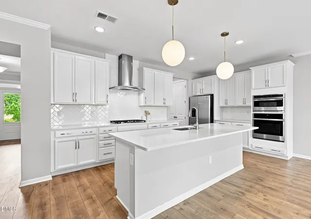 2nd image of 233 Luftee Ln, Holly Springs, NC 27540 | MLS# 10186264