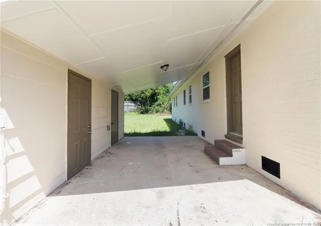 Photo 3 of Single family home for sale at 434 Lynhurst Dr, Fayetteville, NC 28314 | MLS# 766737 | Listing updated on 2026-08-16