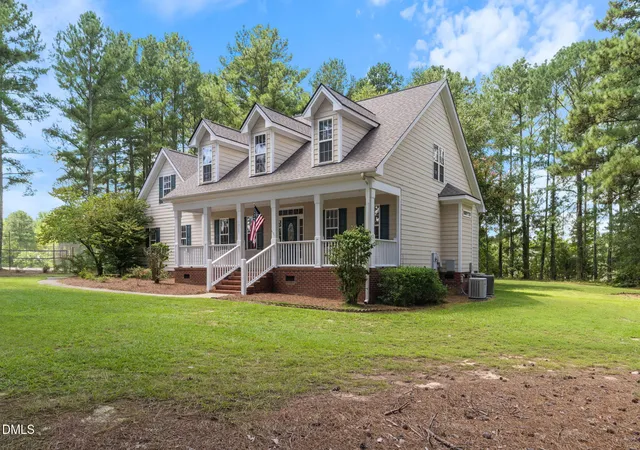 2nd image of 1007 Swift Creek Dr, Clayton, NC 27520 | MLS# 10187651