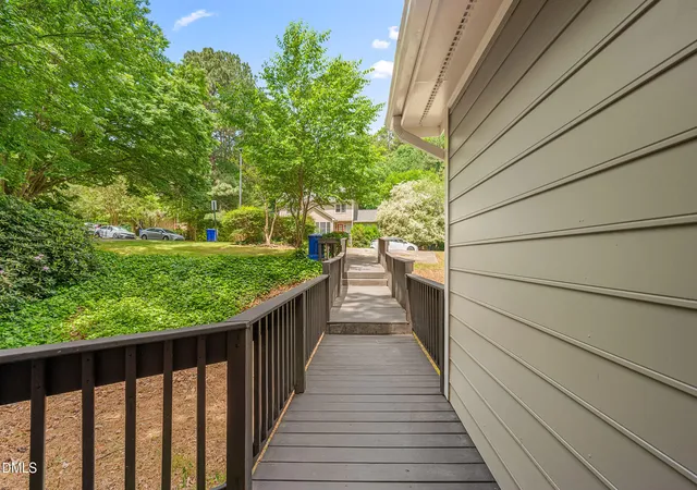 Photo 3 of Townhouse for sale at 109 Mallard Ct, Chapel Hill, NC 27517 | MLS# 10186044 | Listing updated on 2026-08-23