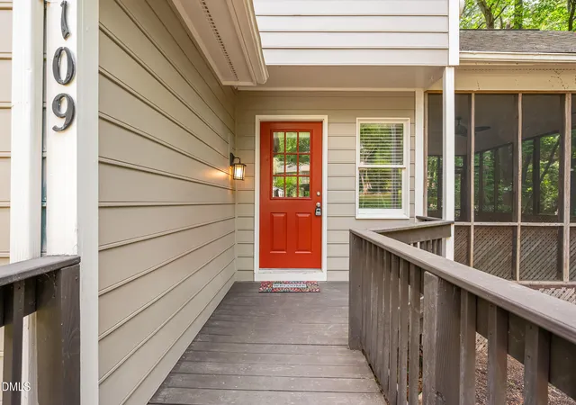 Photo 3 of Townhouse for sale at 109 Mallard Ct, Chapel Hill, NC 27517 | MLS# 10186044 | Listing updated on 2026-08-23