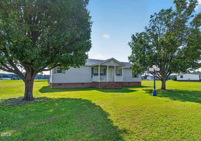 Photo 2 of Single family home for sale at 8505 Ransom Ln, Kenly, NC 27542 | MLS# 10186389 | Listing updated on 2026-09-23