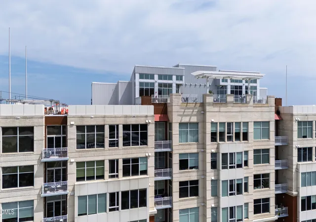 2nd image of 400 W N St, Raleigh, NC 27603