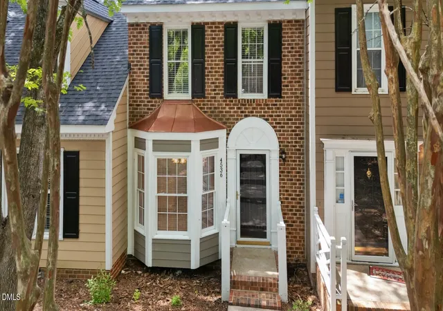 5th image of 4536 Hamptonshire Dr, Raleigh, NC 27613 | MLS# 10186397