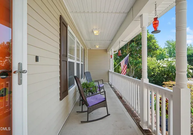 2nd image of 256 Cokesbury Park Ln, Fuquay Varina, NC 27526 | MLS# 10187444