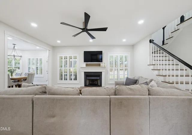 2nd image of 1141 Bexley Hills Bnd, Apex, NC 27502 | MLS# 10186185