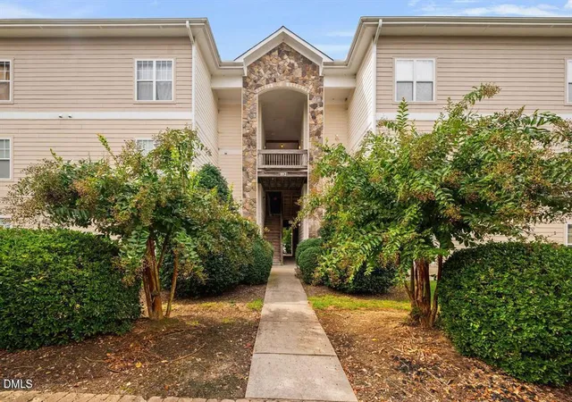 2nd image of 102 Campus Walk Trl #301, Elon, NC 27244 | MLS# 10186515