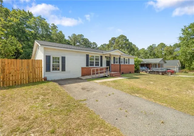Photo 2 of Single family home for sale at 1614 Gardenia Ave, Fayetteville, NC 28311 | MLS# 767689 | Listing updated on 2026-08-13