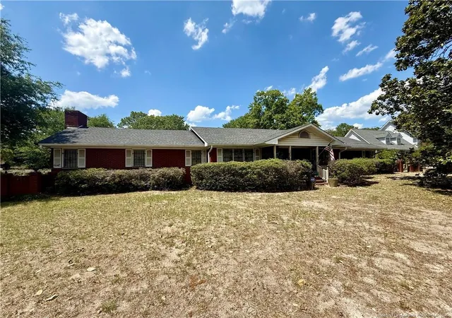 Photo 3 of Single family home for sale at 3030 Cumberland Rd, Fayetteville, NC 28306 | MLS# 767693 | Listing updated on 2026-09-22