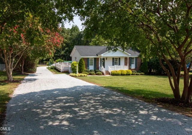 2nd image of 5609 Alta Vista Ct, Raleigh, NC 27610 | MLS# 10186208