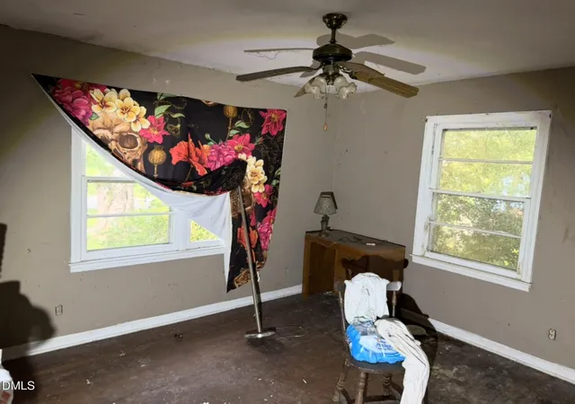 Photo 3 of Single family home for sale at 342 E Hamer St, Coats, NC 27521 | MLS# 10186282 | Listing updated on 2026-09-24