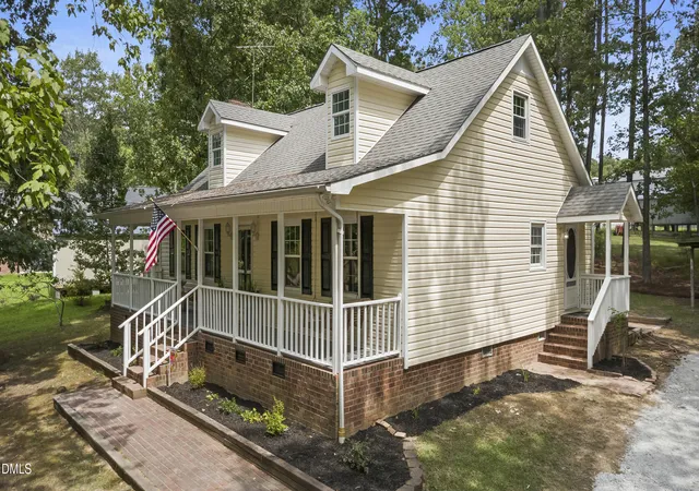 Photo 2 of Single family home for sale at 2712 Charwood Pl, Sanford, NC 27330 | MLS# 10186550 | Listing updated on 2026-09-23