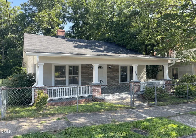 2nd image of 1905 Taylor St, Durham, NC 27703 | MLS# 10188145