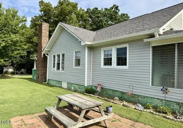 Photo 3 of Sale Pending at 200 N 7th Street, Mebane, NC 27302 | MLS# 10186697 | Listing updated on 2026-09-01