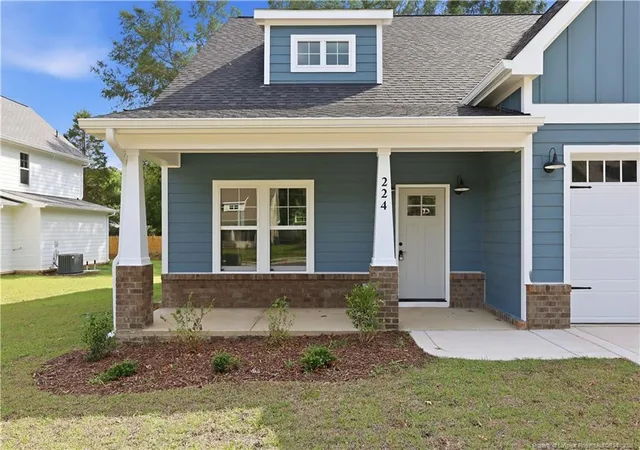 Photo 3 of Single family home for sale at 224 Telluride Ct, Aberdeen, NC 28315 | MLS# 767448 | Listing updated on 2026-08-13