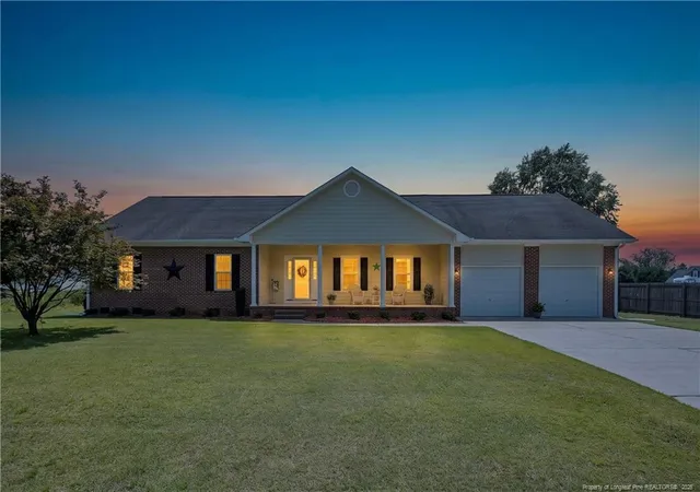 Photo 1 of Single family home for sale at 1916 Pineville Dr, Hope Mills, NC 28348 | MLS# 767489 | Listing updated on 2026-08-13