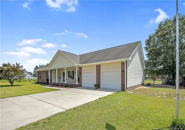 Photo 3 of Single family home for sale at 1916 Pineville Dr, Hope Mills, NC 28348 | MLS# 767489 | Listing updated on 2026-08-13