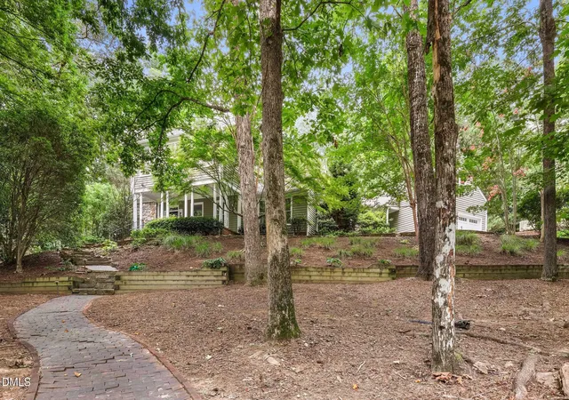 1st image of 105 Redbud Ln, Chapel Hill, NC 27514 | MLS# 10186474
