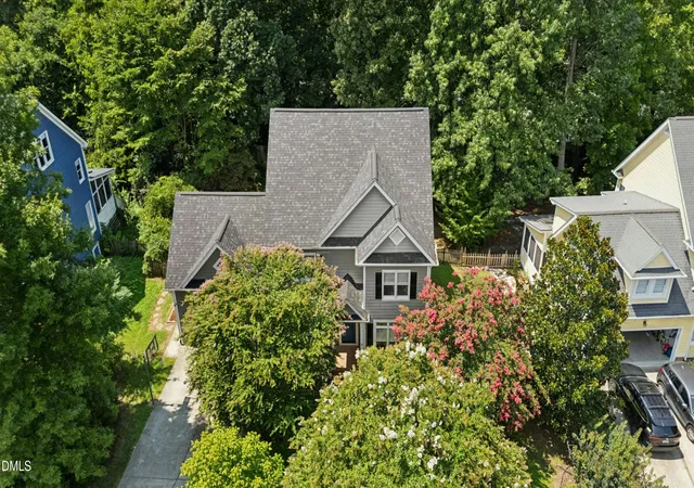3rd image of 315 Rossburn Wy, Chapel Hill, NC 27516 | MLS# 10186469