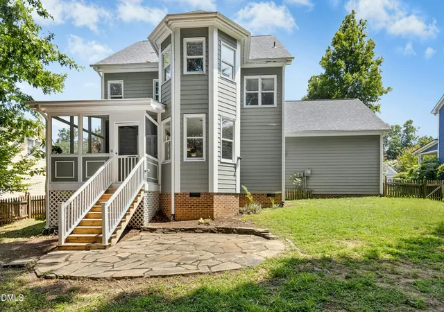 41st image of 315 Rossburn Wy, Chapel Hill, NC 27516 | MLS# 10186469