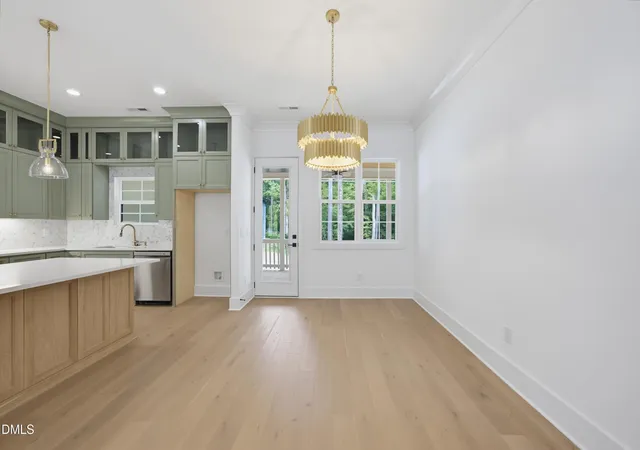 Photo 4 of Single family home for sale at 1921 E Geer St, Durham, NC 27704 | MLS# 10186620 | Listing updated on 2026-09-30
