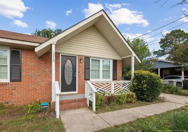 Photo 2 of Single family home for sale at 1310 Camelot Dr, Fayetteville, NC 28304 | MLS# 767642 | Listing updated on 2026-08-13