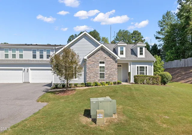2nd image of 824 Blue Bird Ln, Wake Forest, NC 27587 | MLS# 10186333