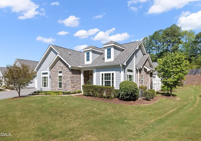 4th image of 824 Blue Bird Ln, Wake Forest, NC 27587 | MLS# 10186333