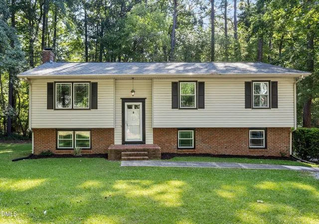 Photo 1 of Single family home for sale at 8305 Bells Lake Rd, Apex, NC 27539 | MLS# 10189772 | Listing updated on 2026-09-01