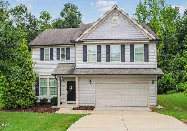 Photo 2 of Single family home for sale at 118 Hemlock Green Ln, Clayton, NC 27527 | MLS# 10188617 | Listing updated on 2026-08-26