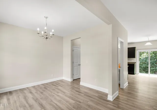 Photo 3 of Single family home for sale at 118 Hemlock Green Ln, Clayton, NC 27527 | MLS# 10188617 | Listing updated on 2026-08-26