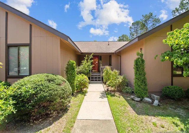 Townhouse for sale at 6719 Irongate Dr #B, Fayetteville, NC 28306 | MLS# 767588