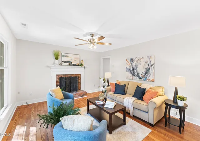 Photo 4 of Single family home for sale at 100 Culcross Ct, Cary, NC 27513 | MLS# 10186305 | Listing updated on 2026-08-16