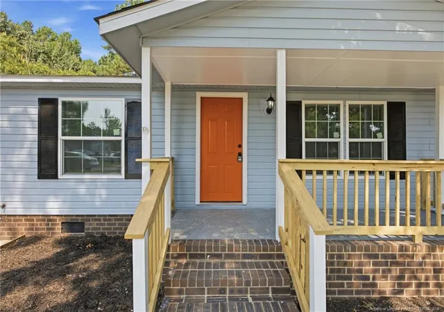 Photo 2 of Sale Pending at 1306 Clan Campbell Dr, Raeford, NC 28376 | MLS# 767685 | Listing updated on 2026-08-19