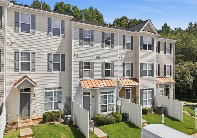 2nd image of 2225 Raven Rd #104, Raleigh, NC 27614 | MLS# 10186274