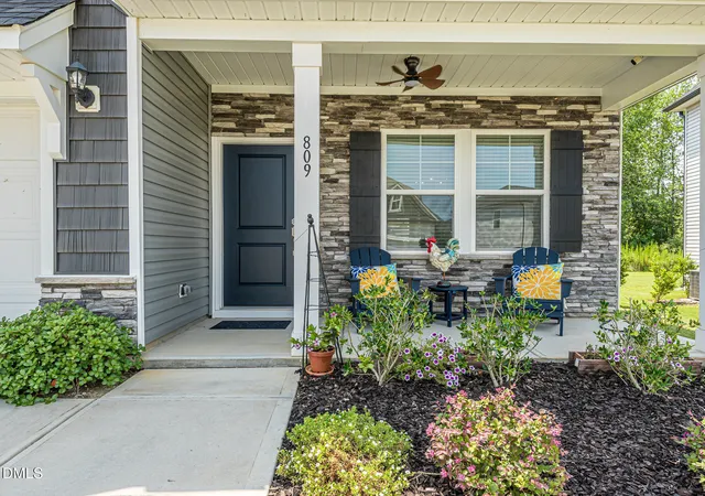 Photo 3 of Sale Pending at 809 Putney Hl Rd, Zebulon, NC 27597 | MLS# 10186759 | Listing updated on 2026-09-27