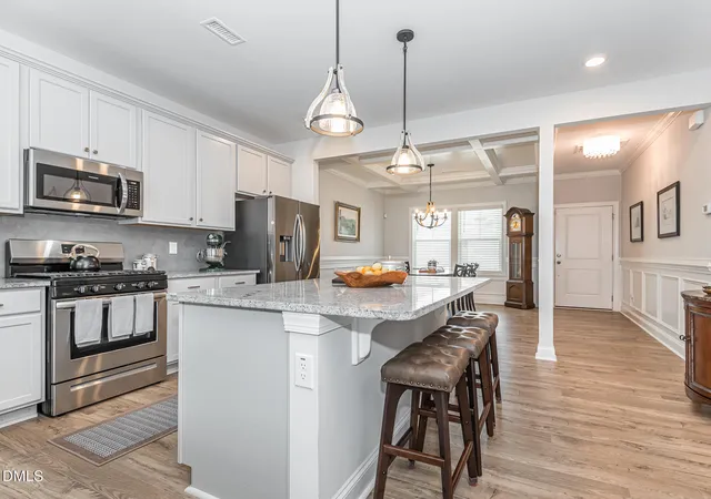 Photo 3 of Sale Pending at 809 Putney Hl Rd, Zebulon, NC 27597 | MLS# 10186759 | Listing updated on 2026-09-27