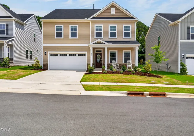 2nd image of 621 Bronco Cir, Durham, NC 27703 | MLS# 10186484