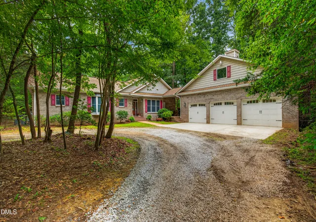 Photo 2 of Single family home for sale at 561 Wright Country Rd, Ramseur, NC 27316 | MLS# 10186671 | Listing updated on 2026-08-16