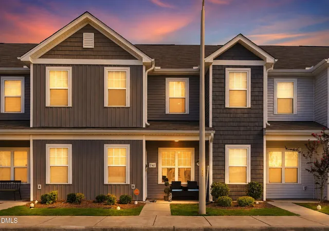 2nd image of 240 Yorktown Ln, Sanford, NC 27330 | MLS# 10186719